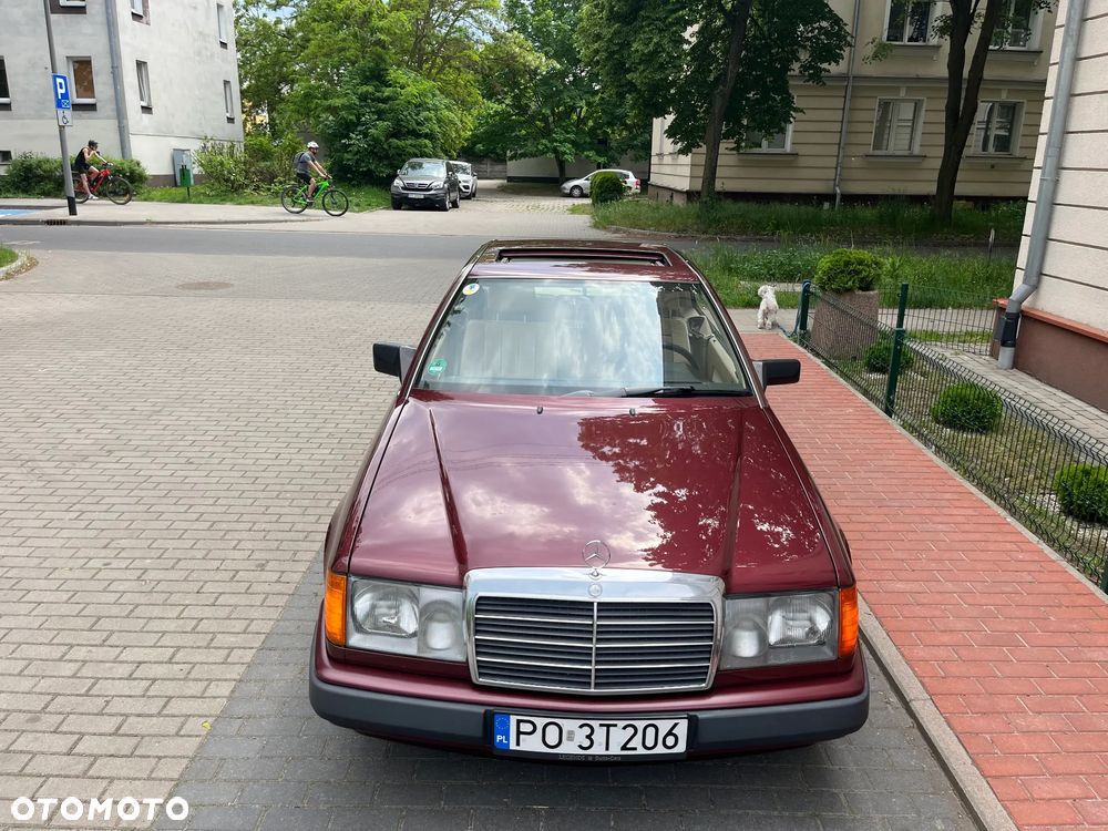 Mercedes-Benz W124 (1984-1993) - 18