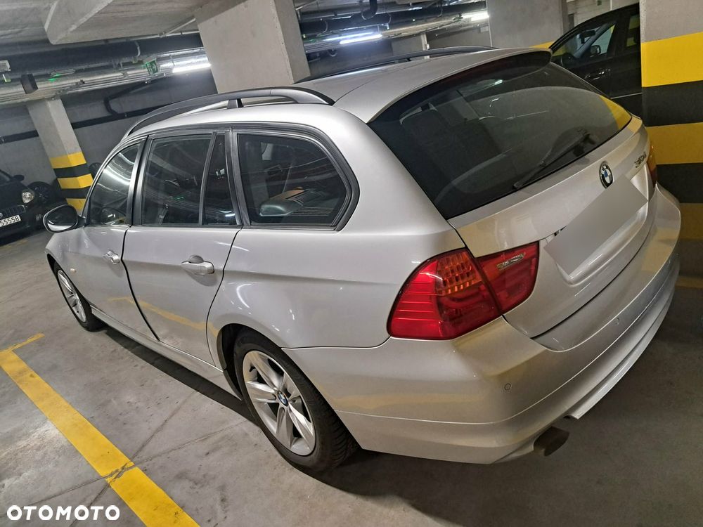 BMW Seria 3 318d - 5