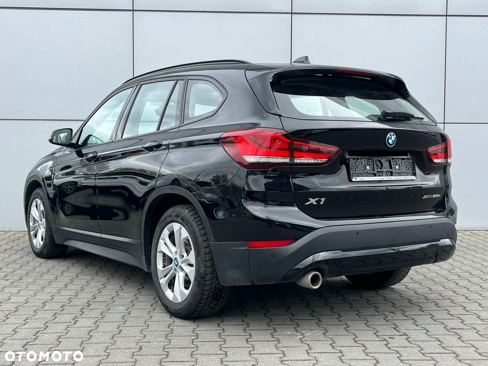 BMW X1 xDrive25e Advantage - 8