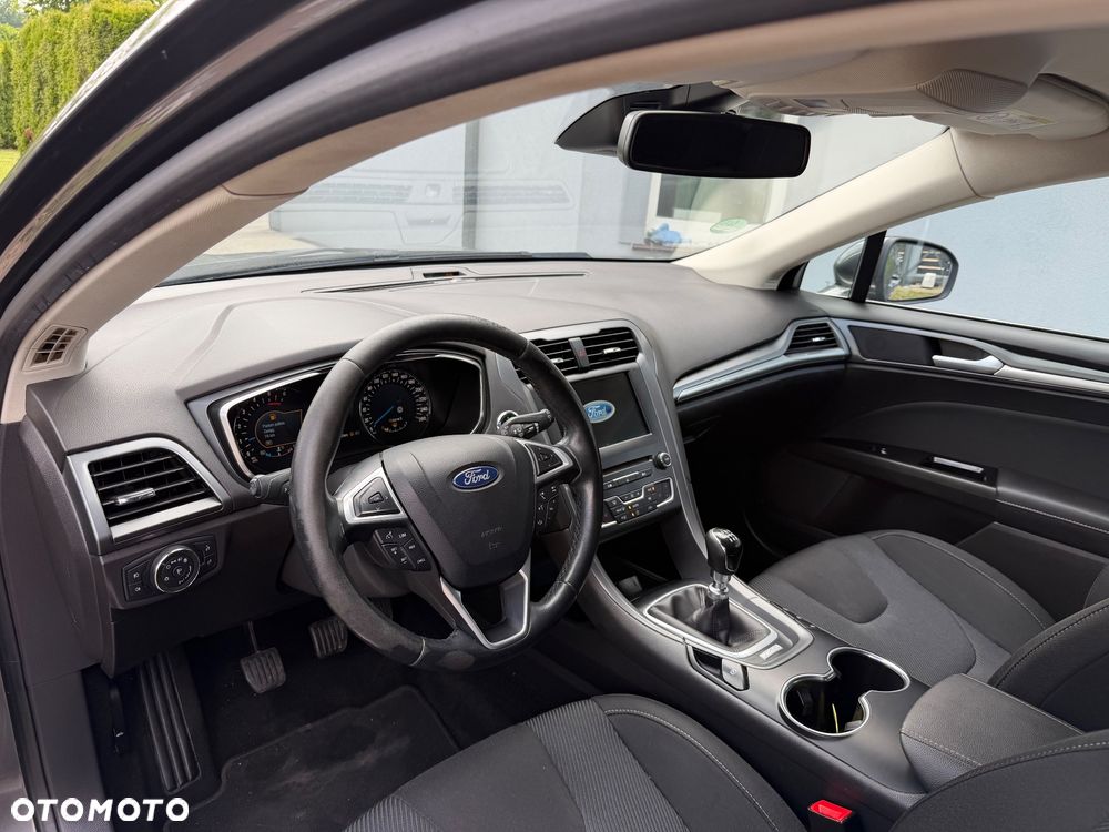 Ford Mondeo 2.0 TDCi STart-Stopp Titanium - 9