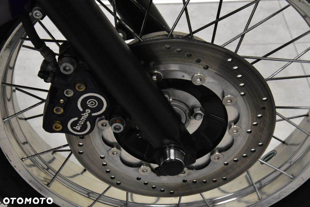 BMW R - 11