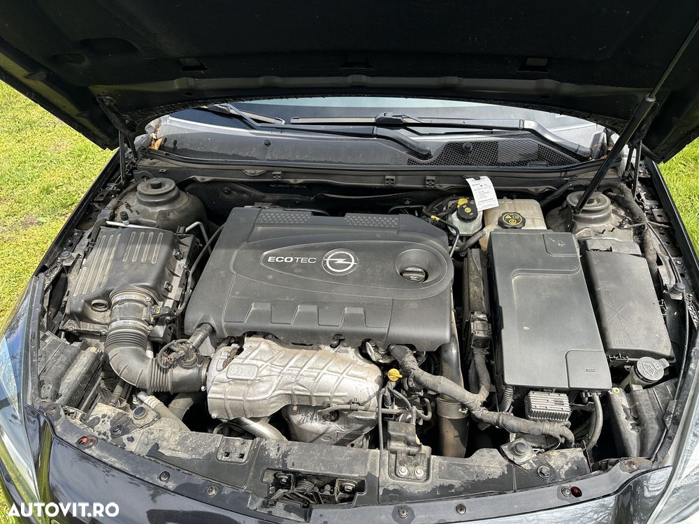 Opel Insignia 2.0 CDTI ECOTEC ECOFLEX Start/Stop - 8