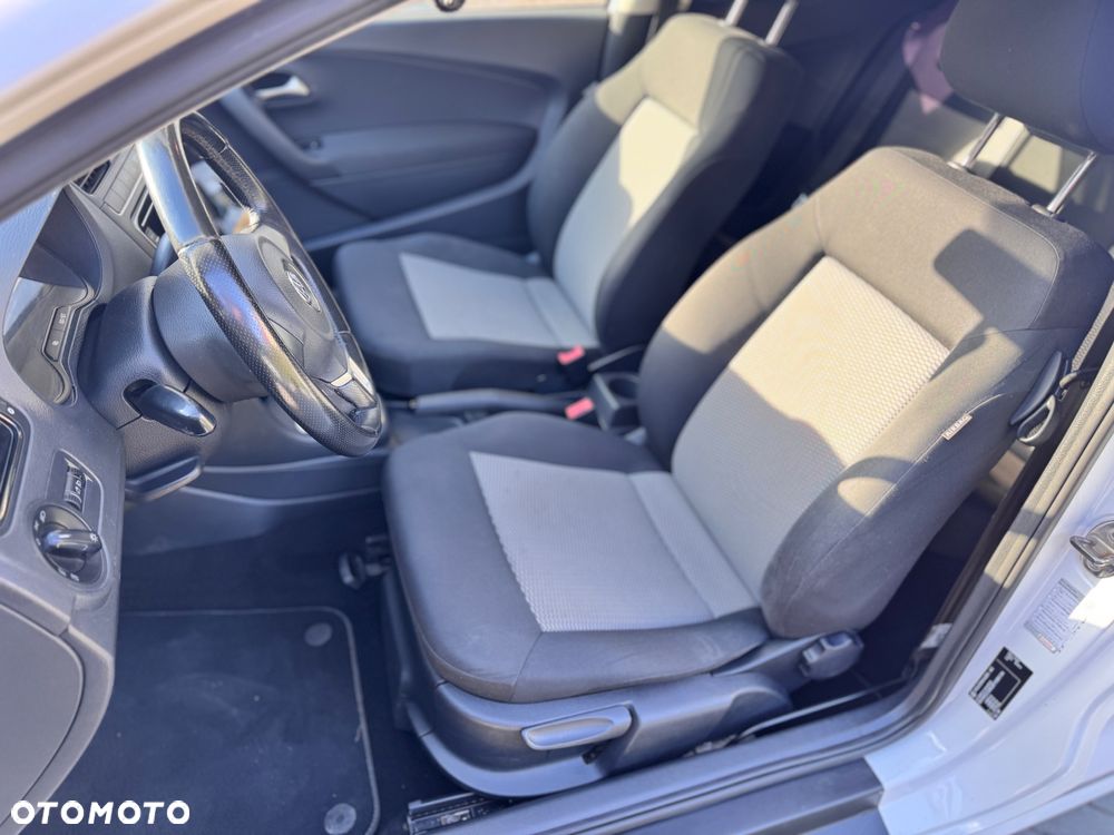 Volkswagen Polo 1.2 Trendline - 12