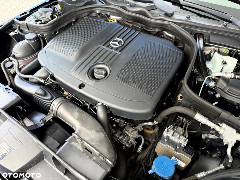 Mercedes-Benz Klasa E 250 BlueTEC 9G-TRONIC Edition - 31