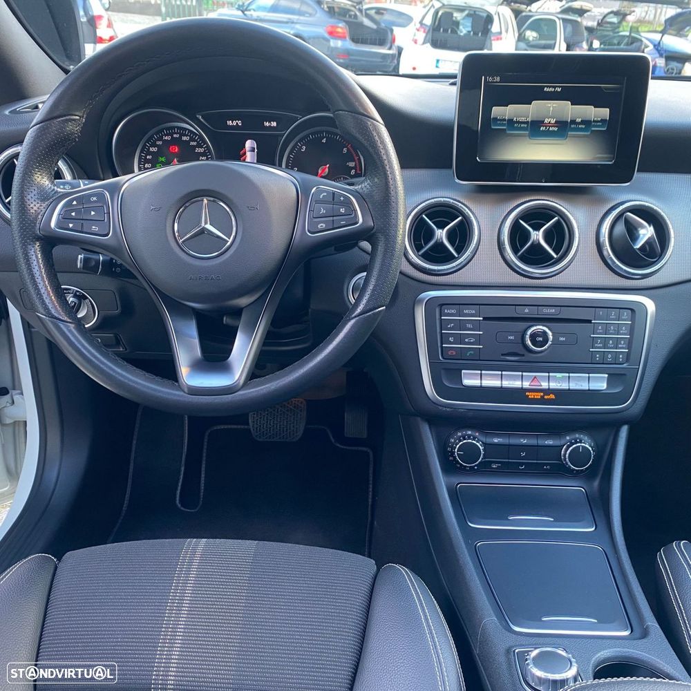 Mercedes-Benz CLA 180 d Shooting Brake Urban Aut. - 5