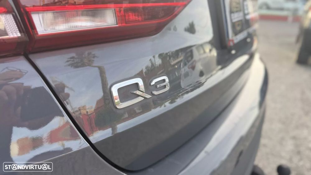 Audi Q3 45 TFSIe S tronic - 24