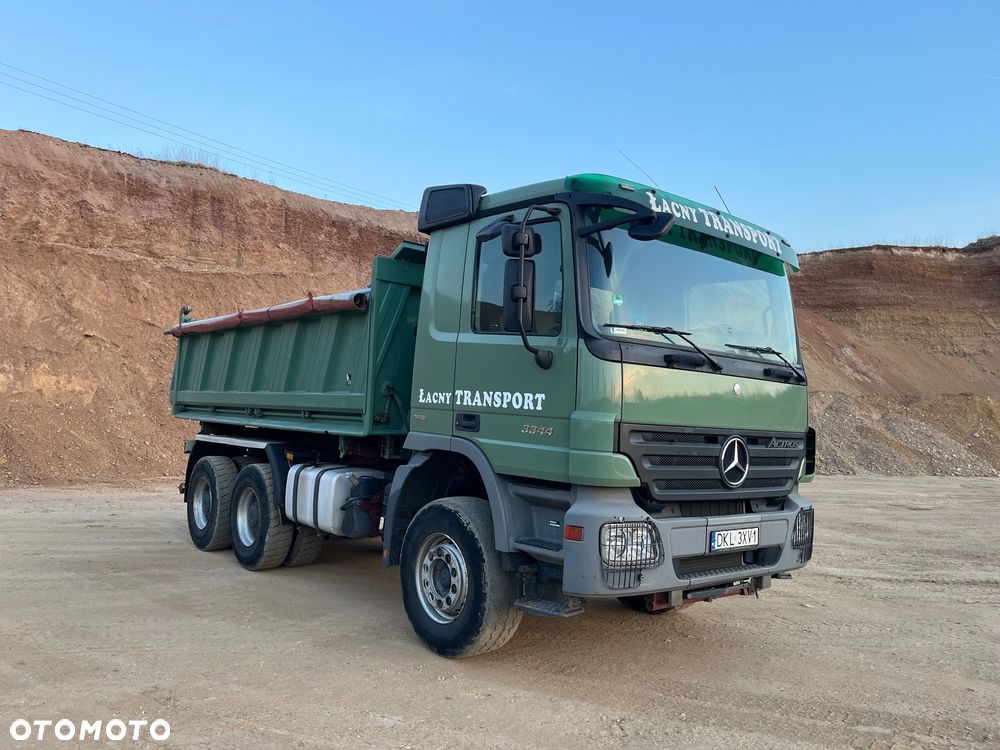 Mercedes-Benz Actros 3348 - 1