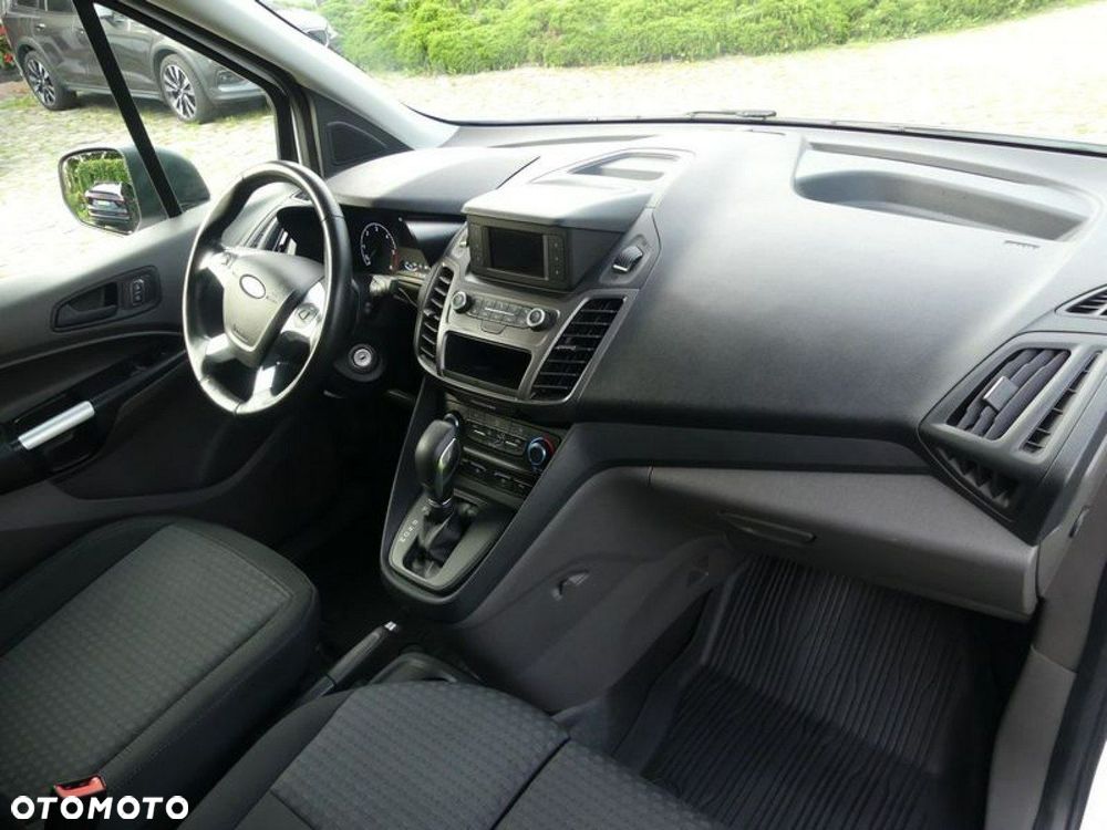 Ford Transit Connect - 9
