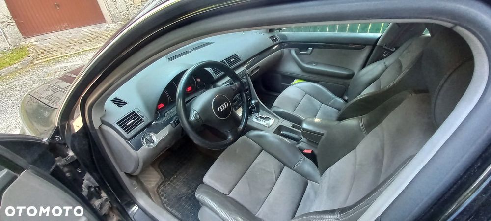 Audi A4 Avant - 6