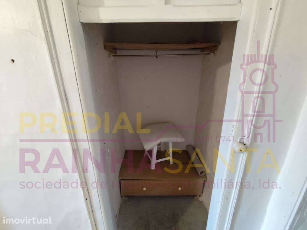 Moradia T3 com terreno para recuperar em Boiças - Rio Maior - Grande imagem: 5/28