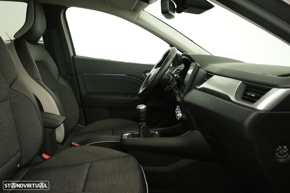 Renault Captur 1.0 TCe Techno Bi-Fuel - 23