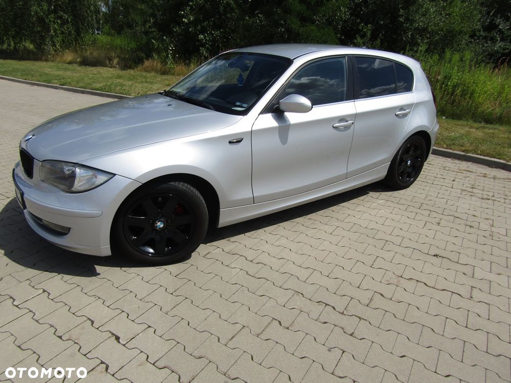 BMW Seria 1 118i - 4