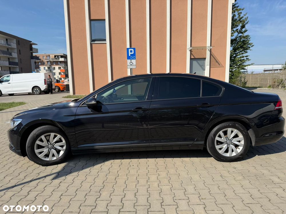 Volkswagen Passat 2.0 TDI BMT Comfortline - 10