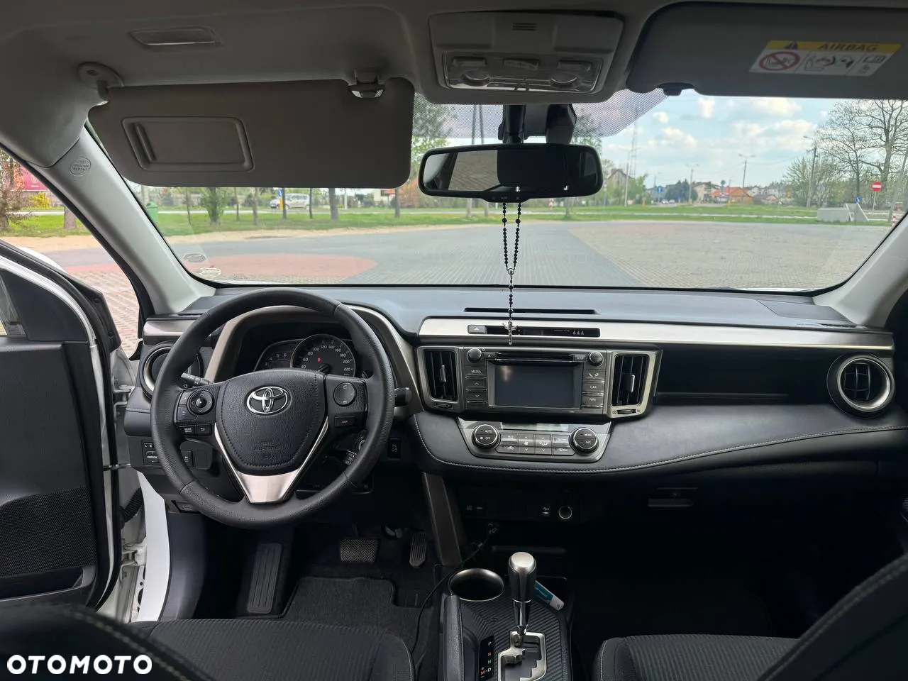 Toyota RAV4 2.2 D-CAT Premium - 10