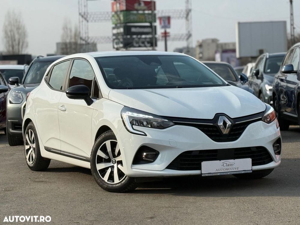 Renault Clio V E-Tech 145 Techno - 4