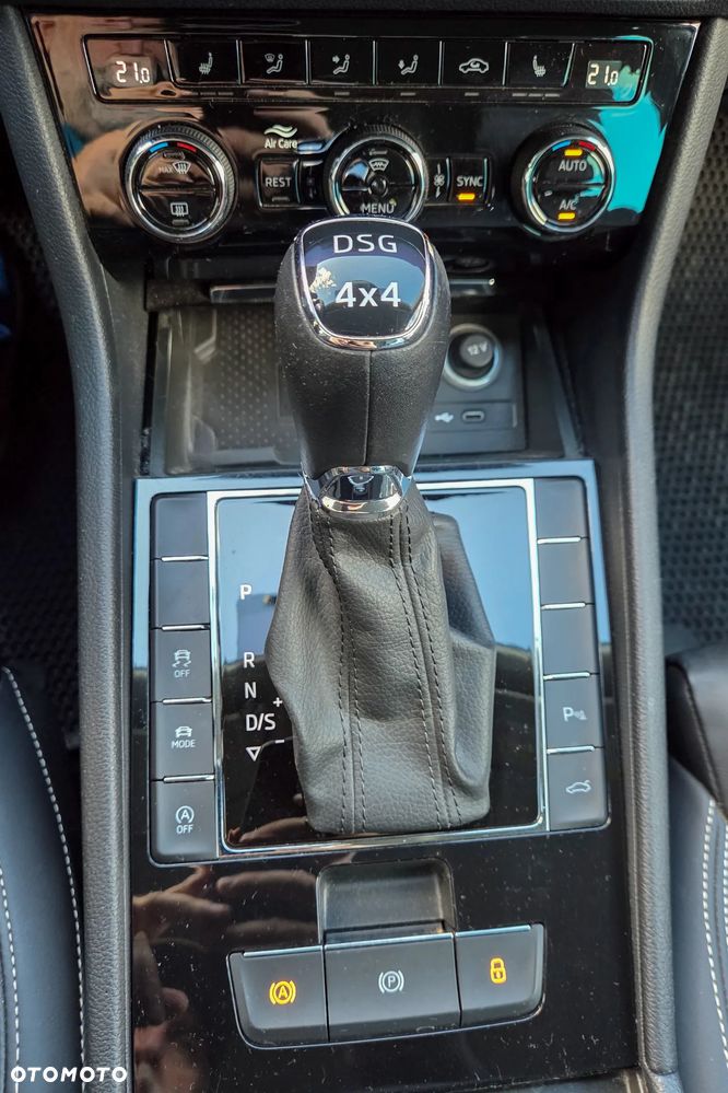 Skoda Superb 2.0 TDI SCR 4x4 L&K DSG - 22