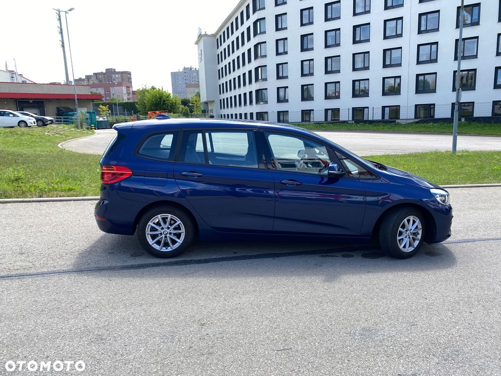 BMW Seria 2 218i - 6
