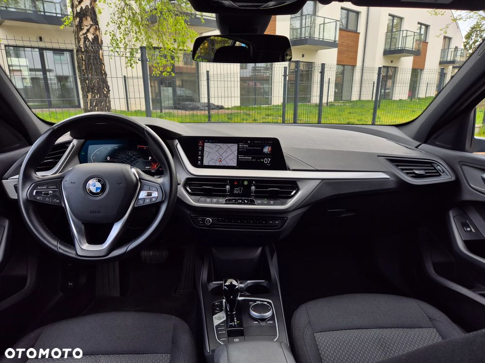 BMW Seria 1 118i Sport Line - 18