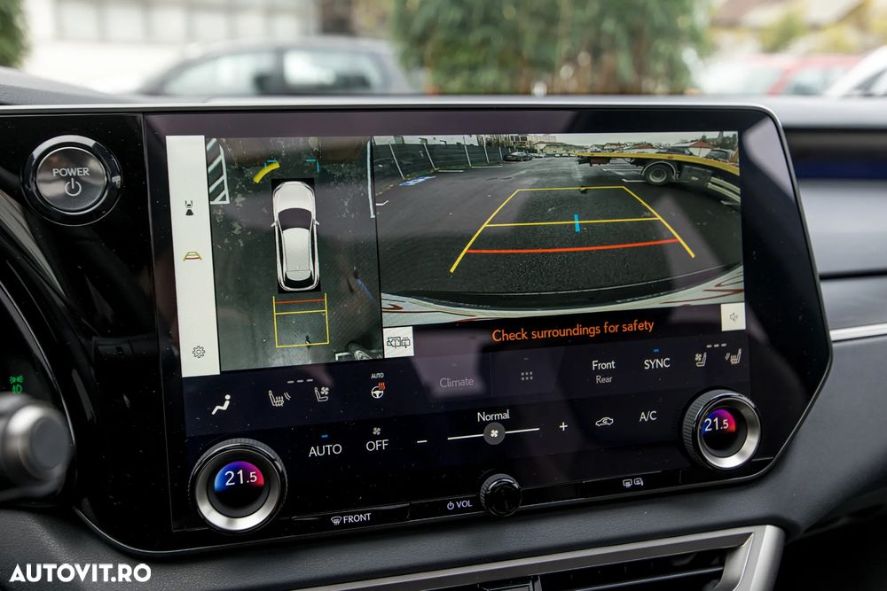 Lexus Seria RX 450h+ E-Four PHEV Luxury Mark Levinson - 28