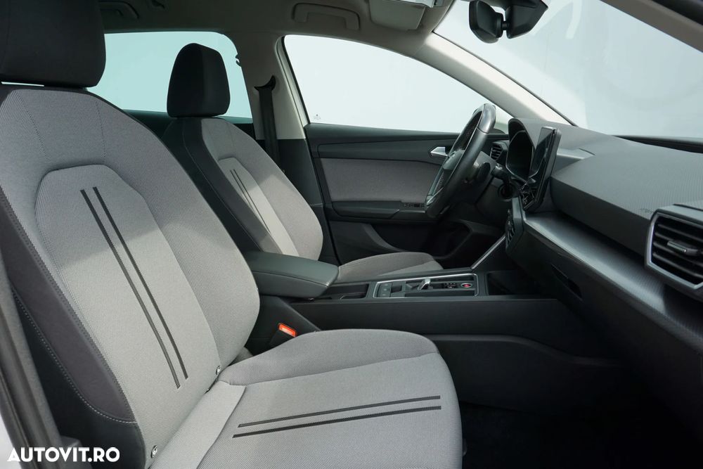 Seat Leon ST 2.0 TDI DSG7 Style - 33