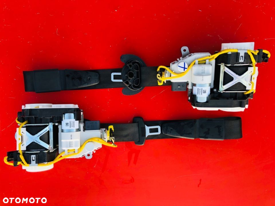 AUDI A6 C7 4G A7 4G8 A8 D4 4H PAS BEZPIECZEŃSTWA  PRZEDNI LEWY PRAWY PASY PRZEDNIE NOWE !!! - 1