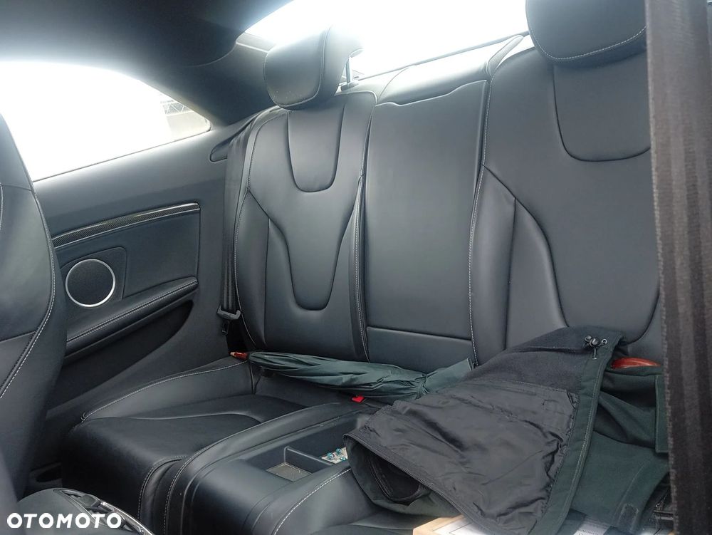 Audi S5 Coupé - 6