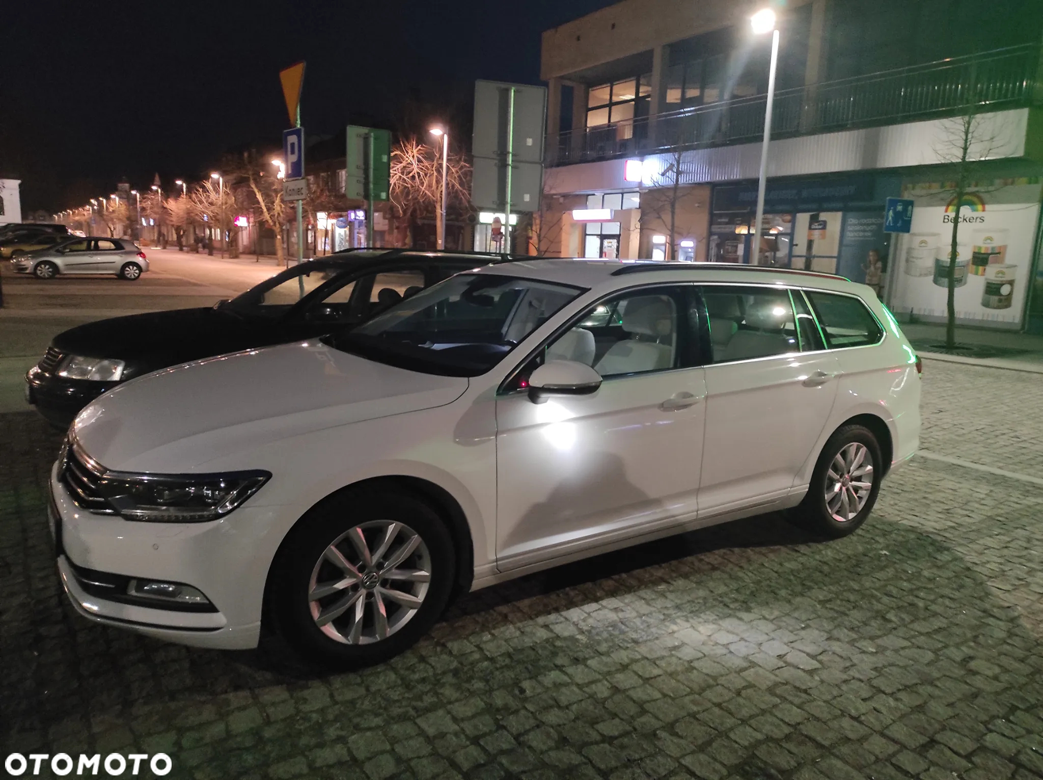 Volkswagen Passat 2.0 TDI BMT Comfortline DSG - 14