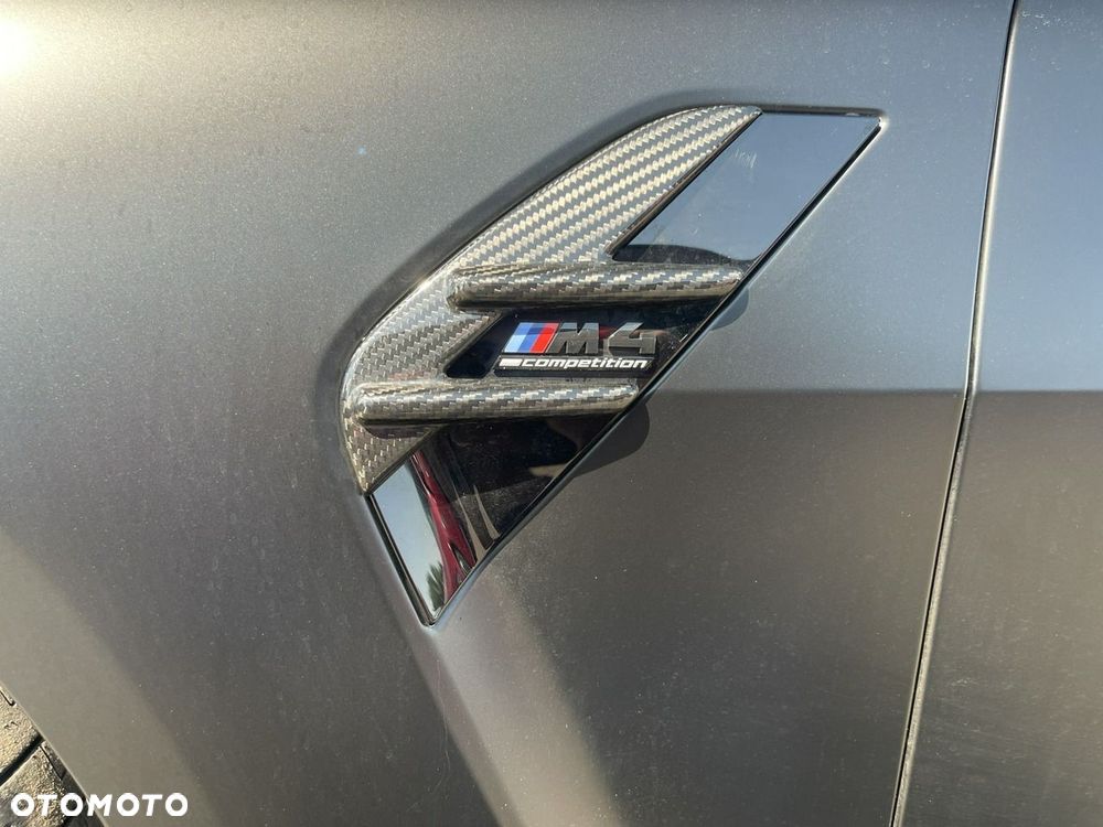 BMW M4 Competition M xDrive - 15