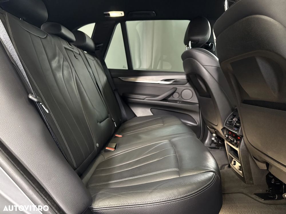 BMW X5 xDrive30d - 13