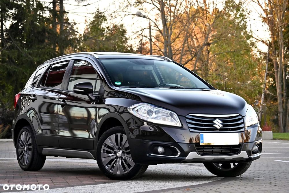 Suzuki SX4 S-Cross 1.6 DDiS Premium 4WD - 11