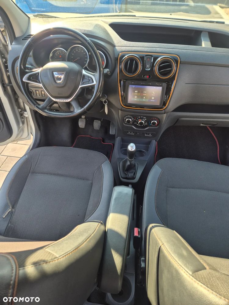 Dacia Dokker 1.5 dCi Stepway - 10