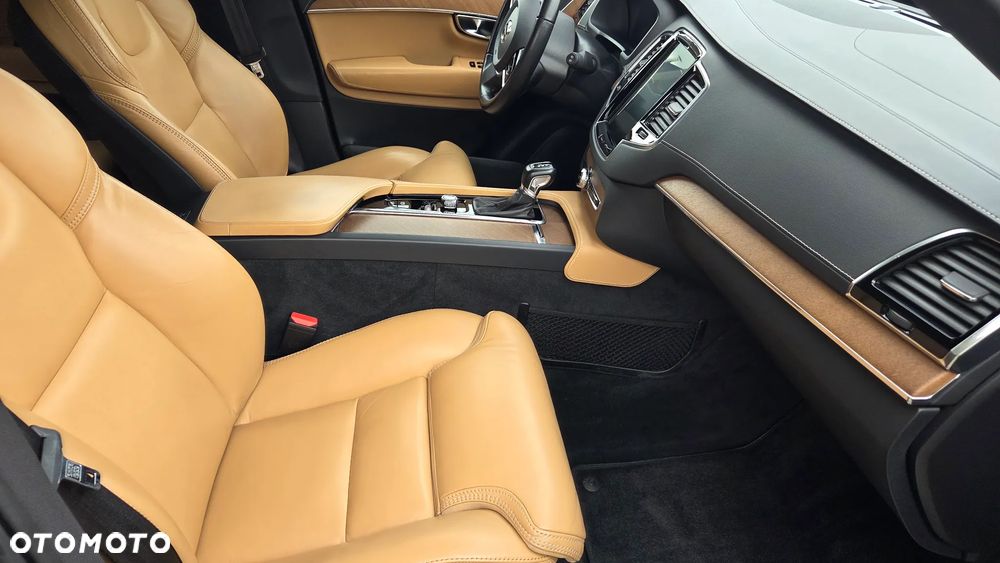 Volvo XC 90 B5 D AWD Inscription - 7