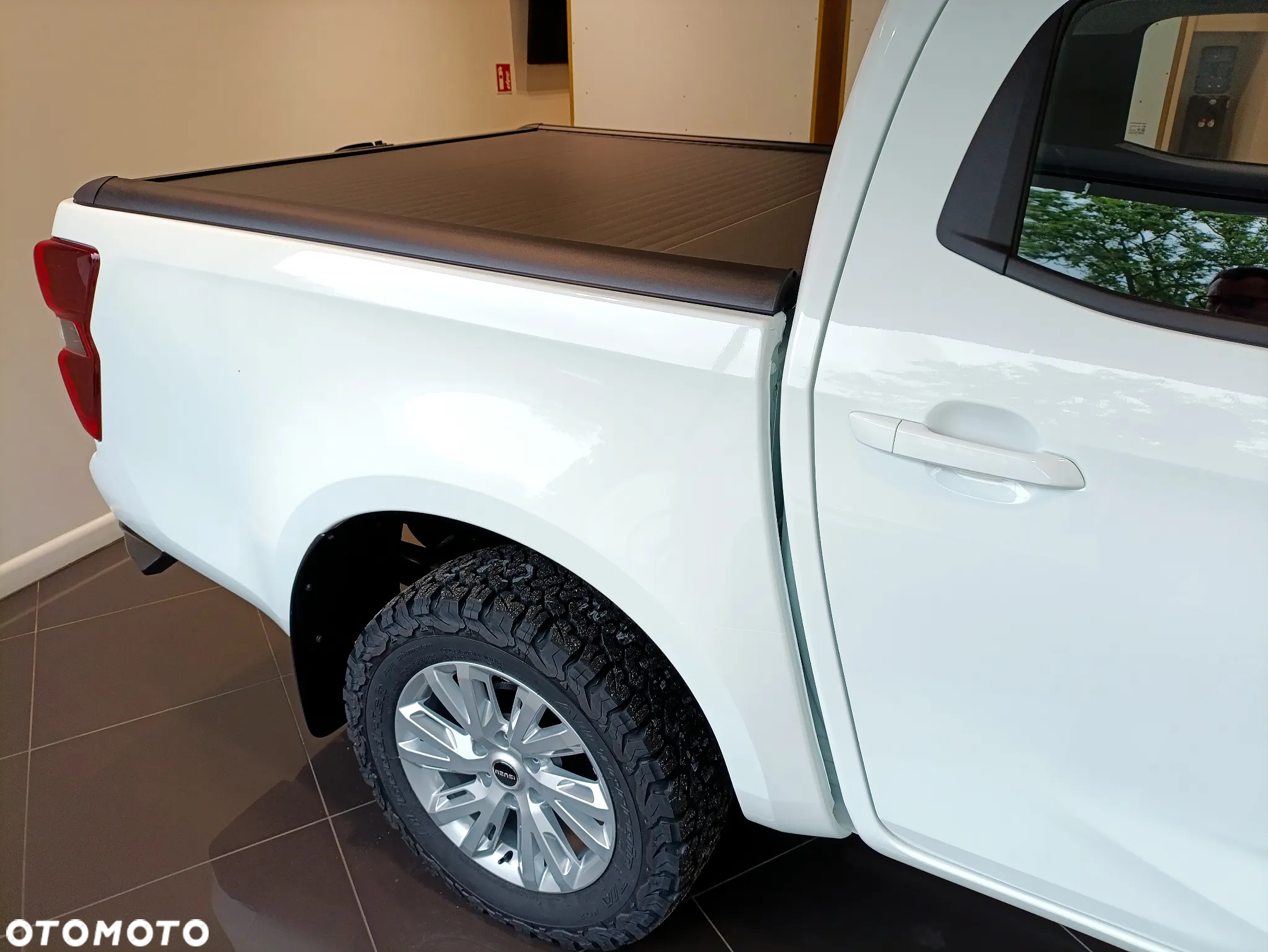 Isuzu D-Max 1.9 DC LS - 15