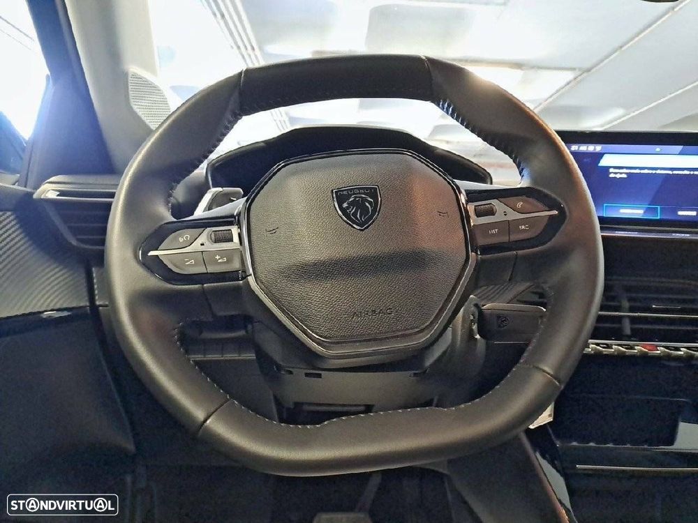 Peugeot 208 1.2 Hybrid Allure e-DCS6 - 12