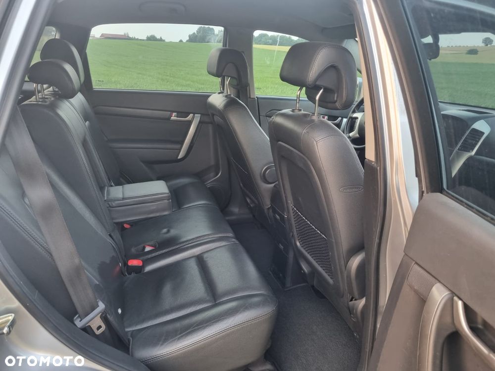 Chevrolet Captiva 2.4 2WD 5 Sitzer LS - 9