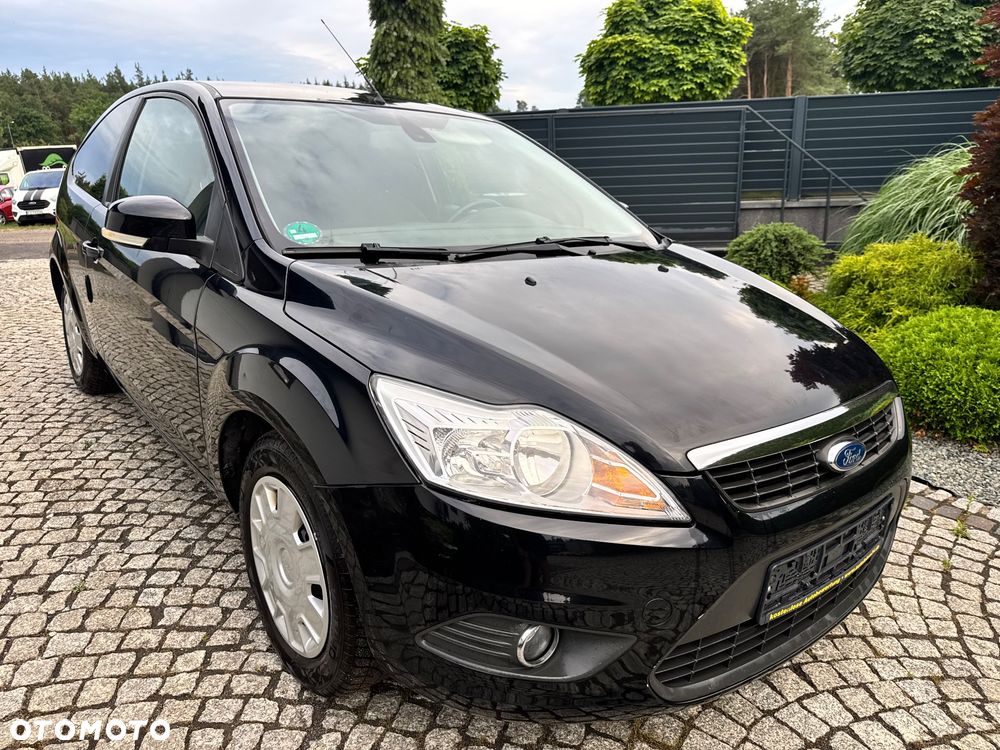 Ford Focus 1.6 16V Trend - 8