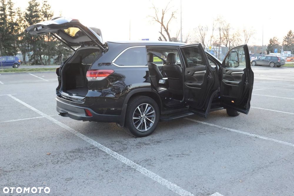 Toyota Highlander - 3