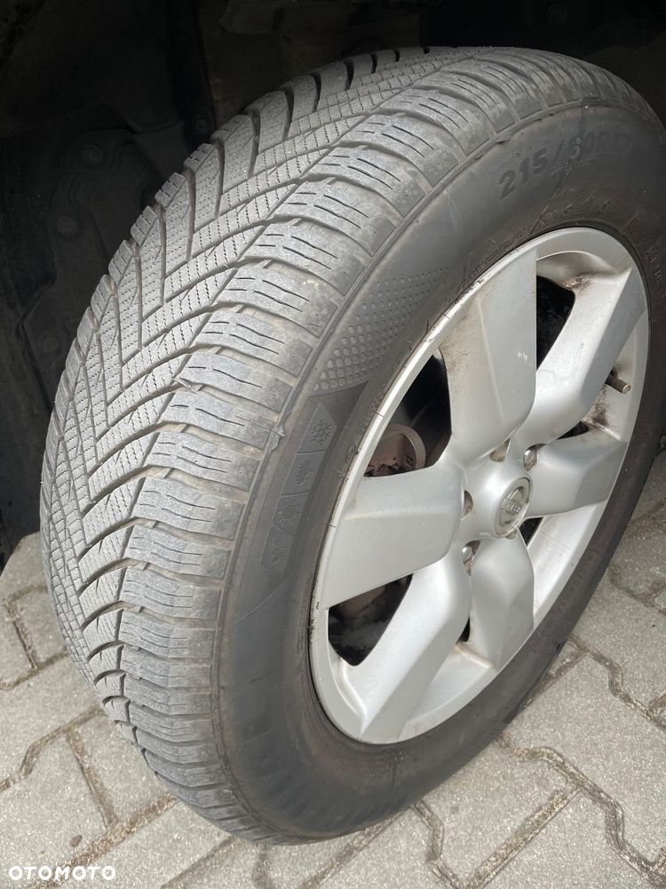 Nissan X-Trail 2.0 dCi 4x4 DPF Automatik SE - 29