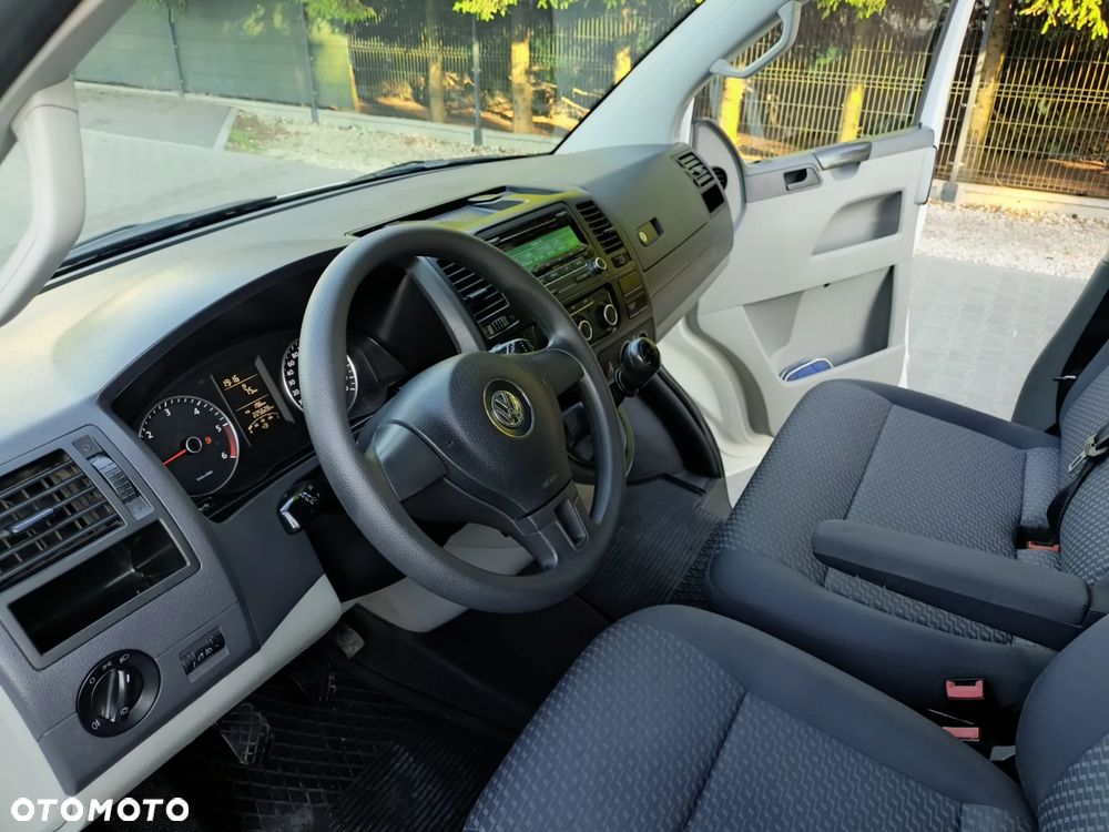 Volkswagen Transporter - 16