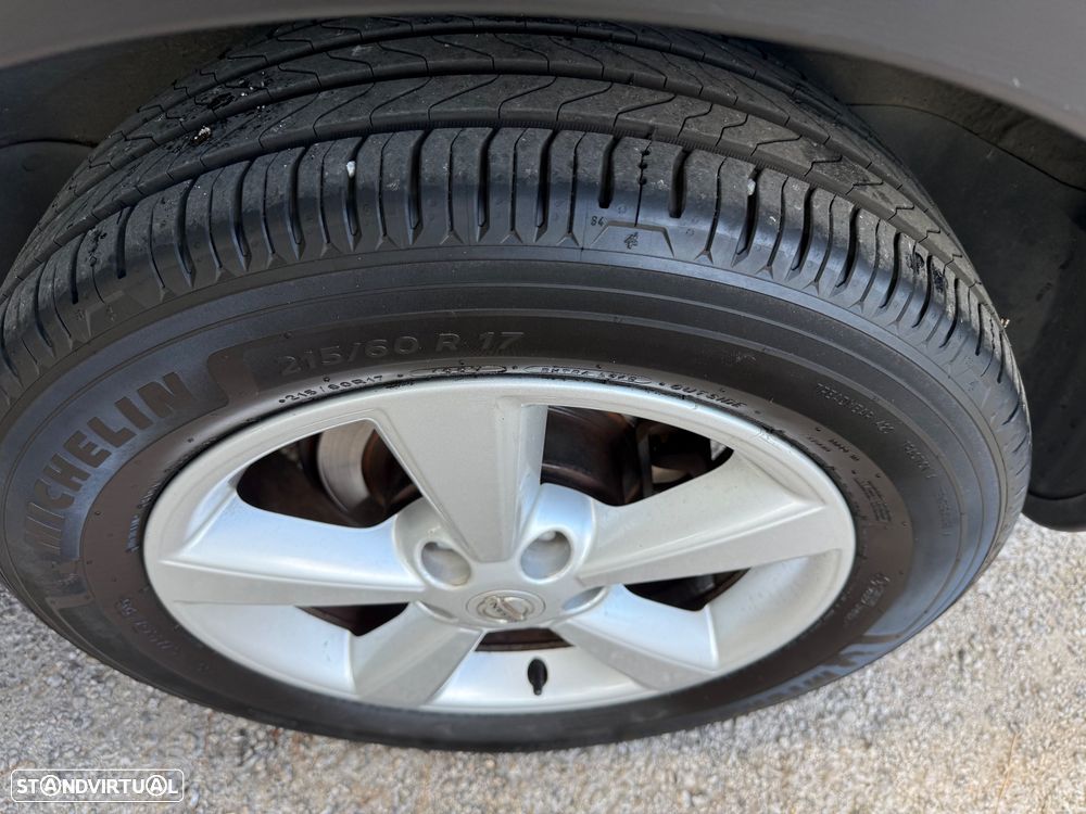 Nissan Qashqai 1.5 dCi Tekna FPD - 13