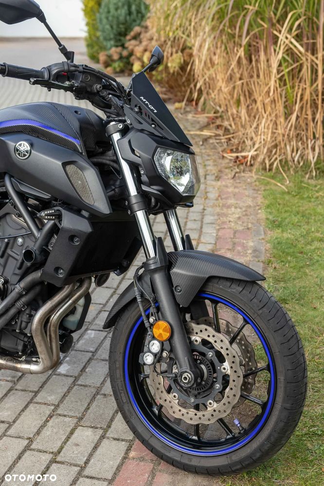 Yamaha MT - 16