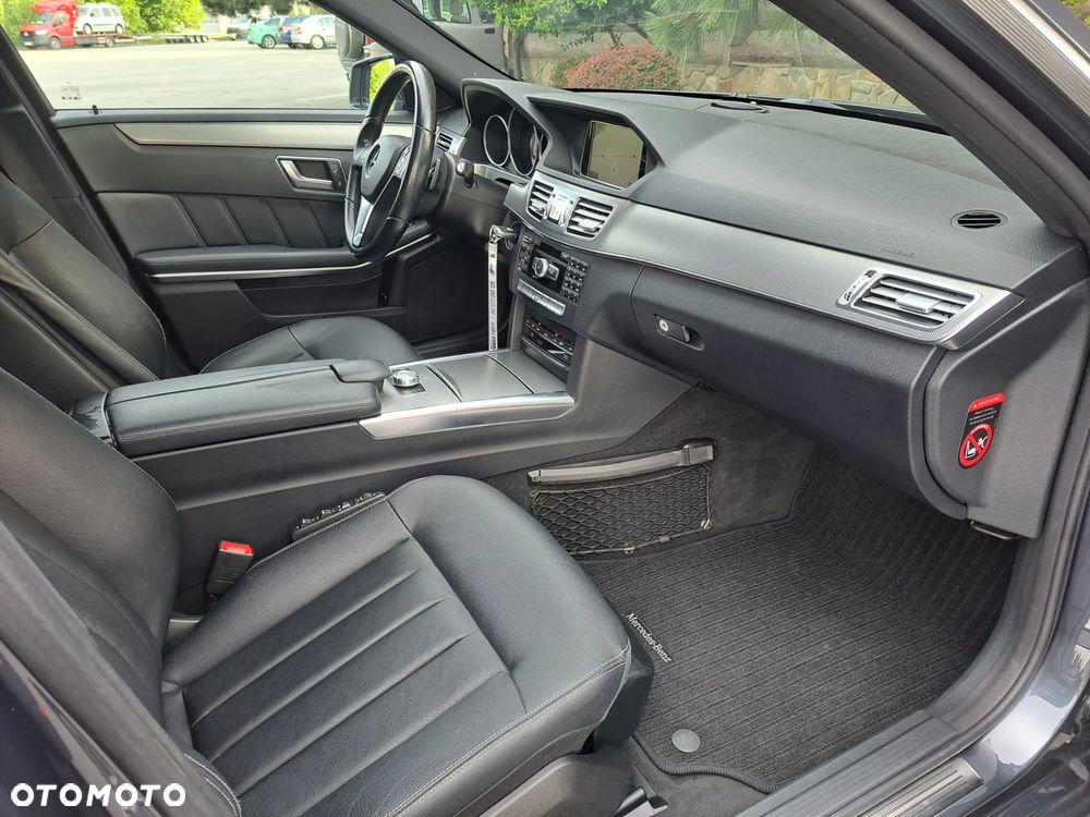 Mercedes-Benz Klasa E 350 CDI DPF BlueEFFICIENCY 7G-TRONIC Avantgarde - 7
