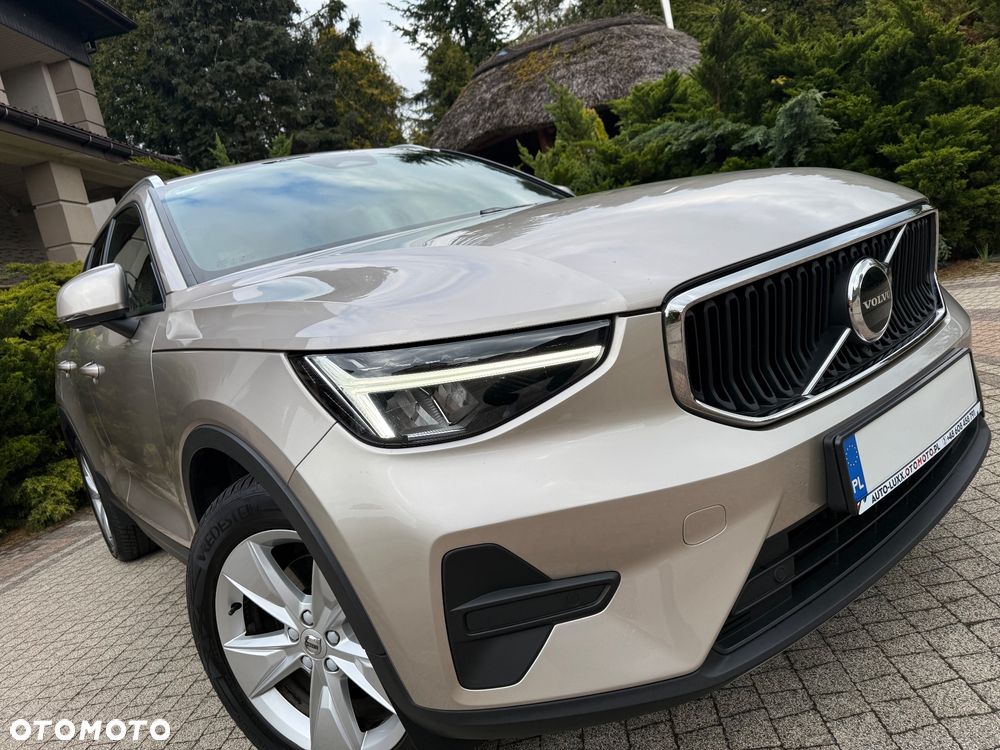 Volvo XC 40 B3 B DKG Plus Bright - 23