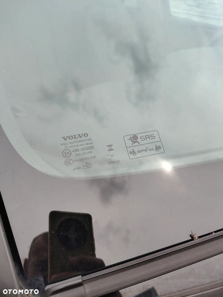 Volvo XC 40 T4 Plug-In Hybrid R-Design - 13
