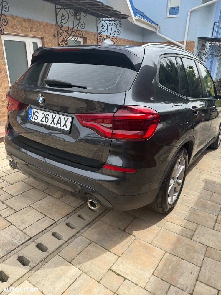 BMW X3 xDrive20d AT Advantage - 3