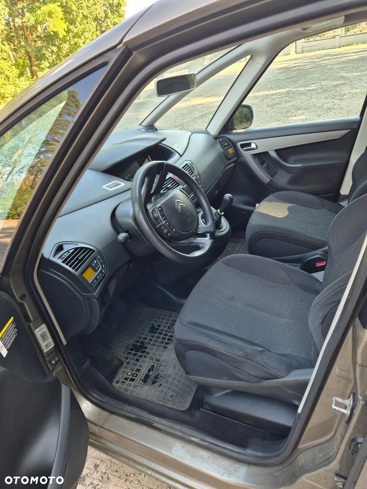 Citroën C4 Picasso - 10