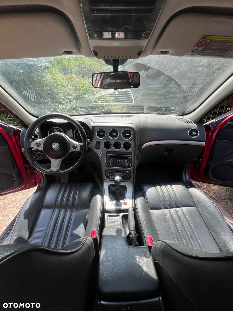 Alfa Romeo 159 - 8