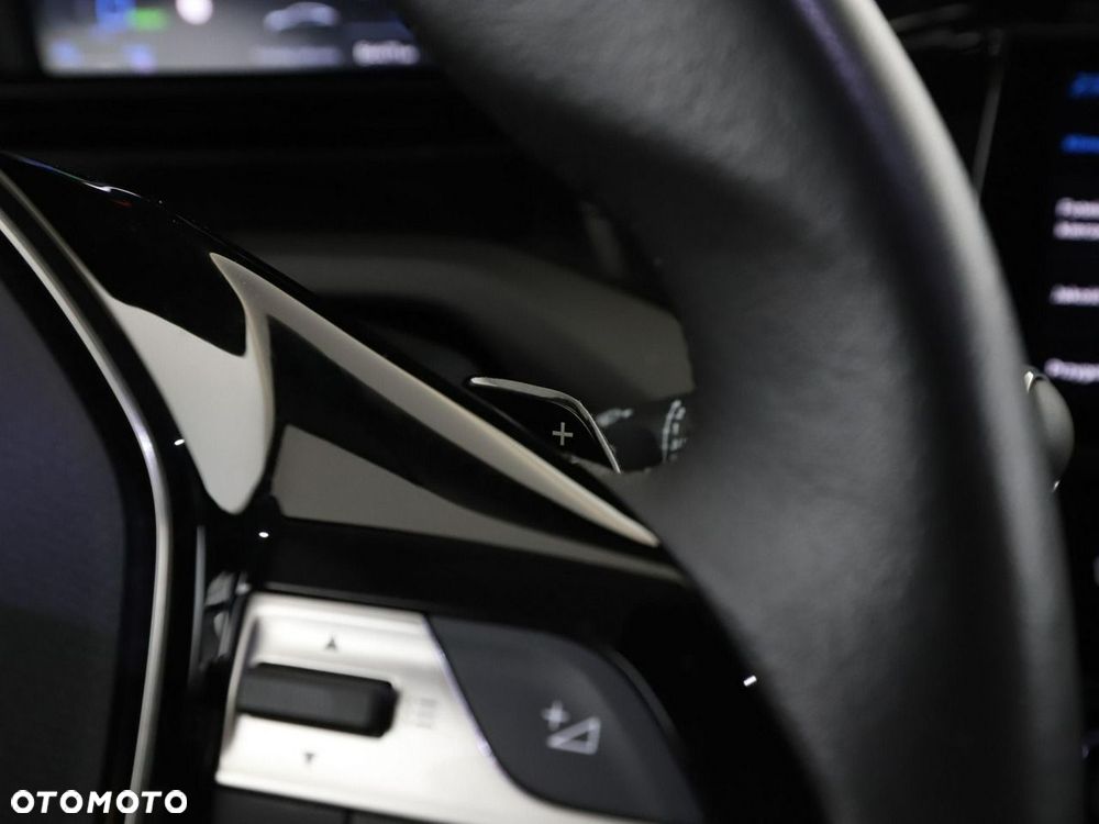 Peugeot 408 1.6 Plug-In Hybrid 180 Allure EAT8 - 37