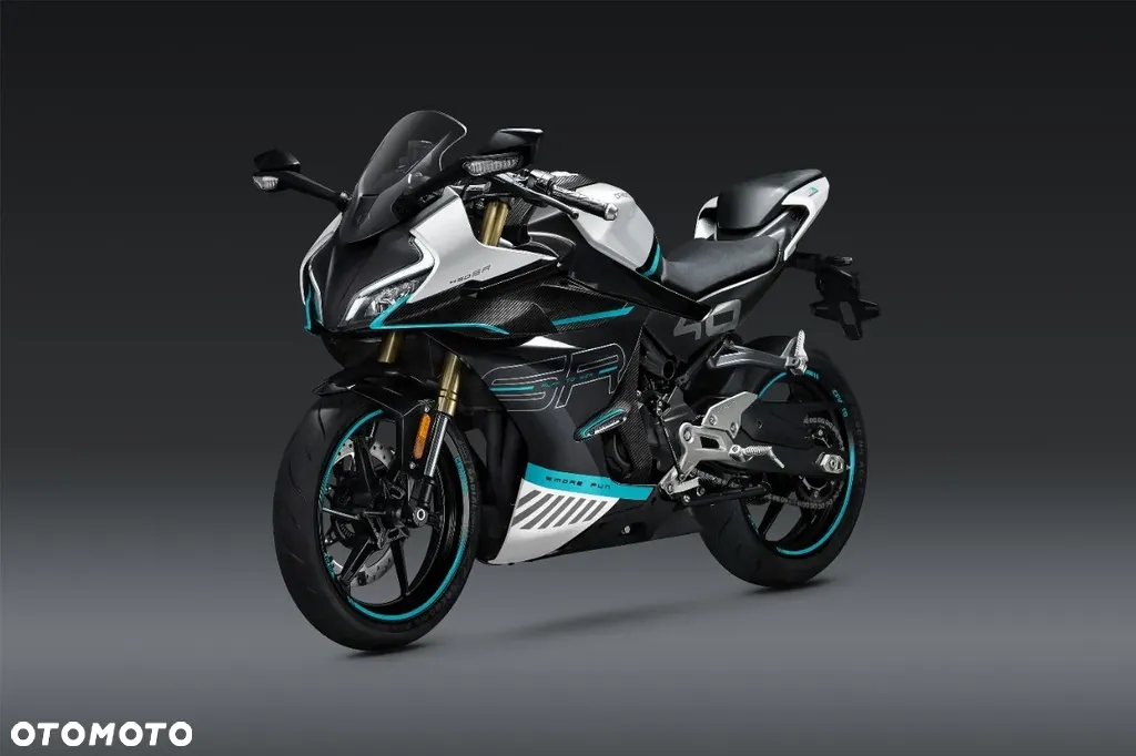 CFMoto 450SR - 4