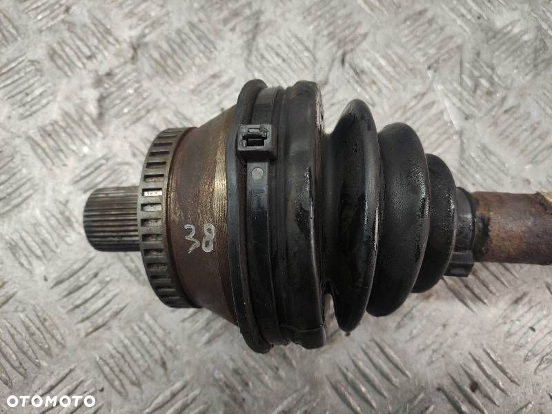 PÓŁOŚ PRAWY PRZÓD AUDI A8 D2 4.2 V8 - 3